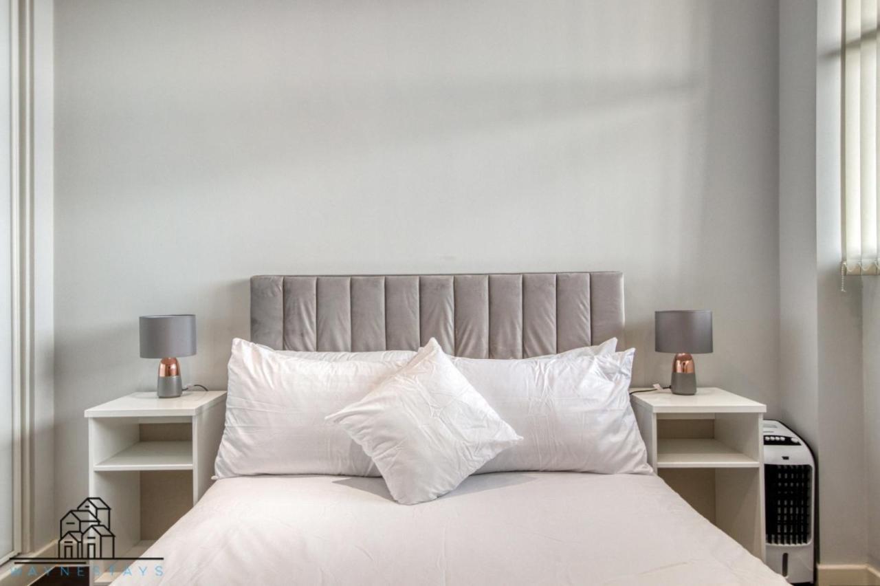 Cosy 1-Bed By Heathrow Airport Apartment London Ngoại thất bức ảnh
